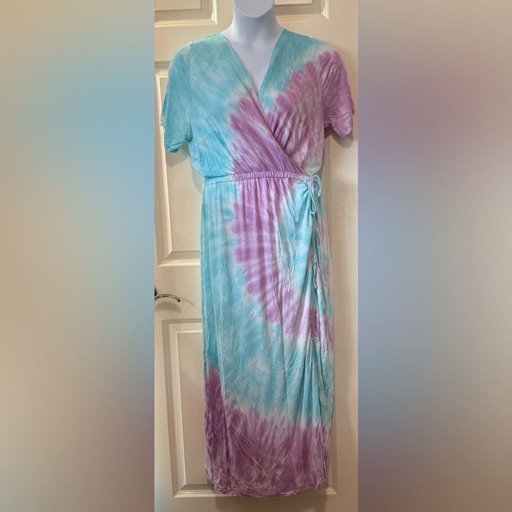 Lane Bryant Maxi Purple and Blue Tie-dye Flutter Sleeve Sundress Size 14/16
